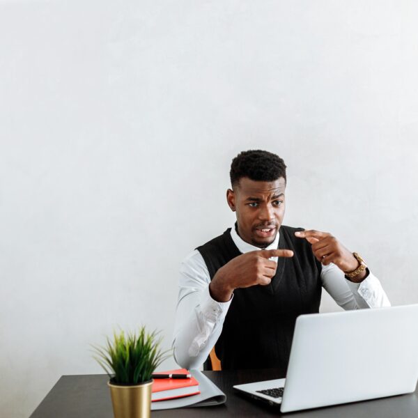 THE SIMPLE PRESENT: VERBS ENDING IN “CER” AND “CIR” IN A…